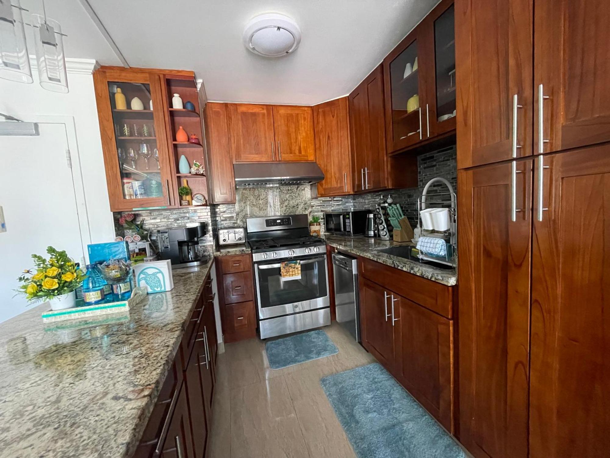 Aloha Waikiki Condo 2Beds, 2Baths, Free Parking. 檀香山 外观 照片