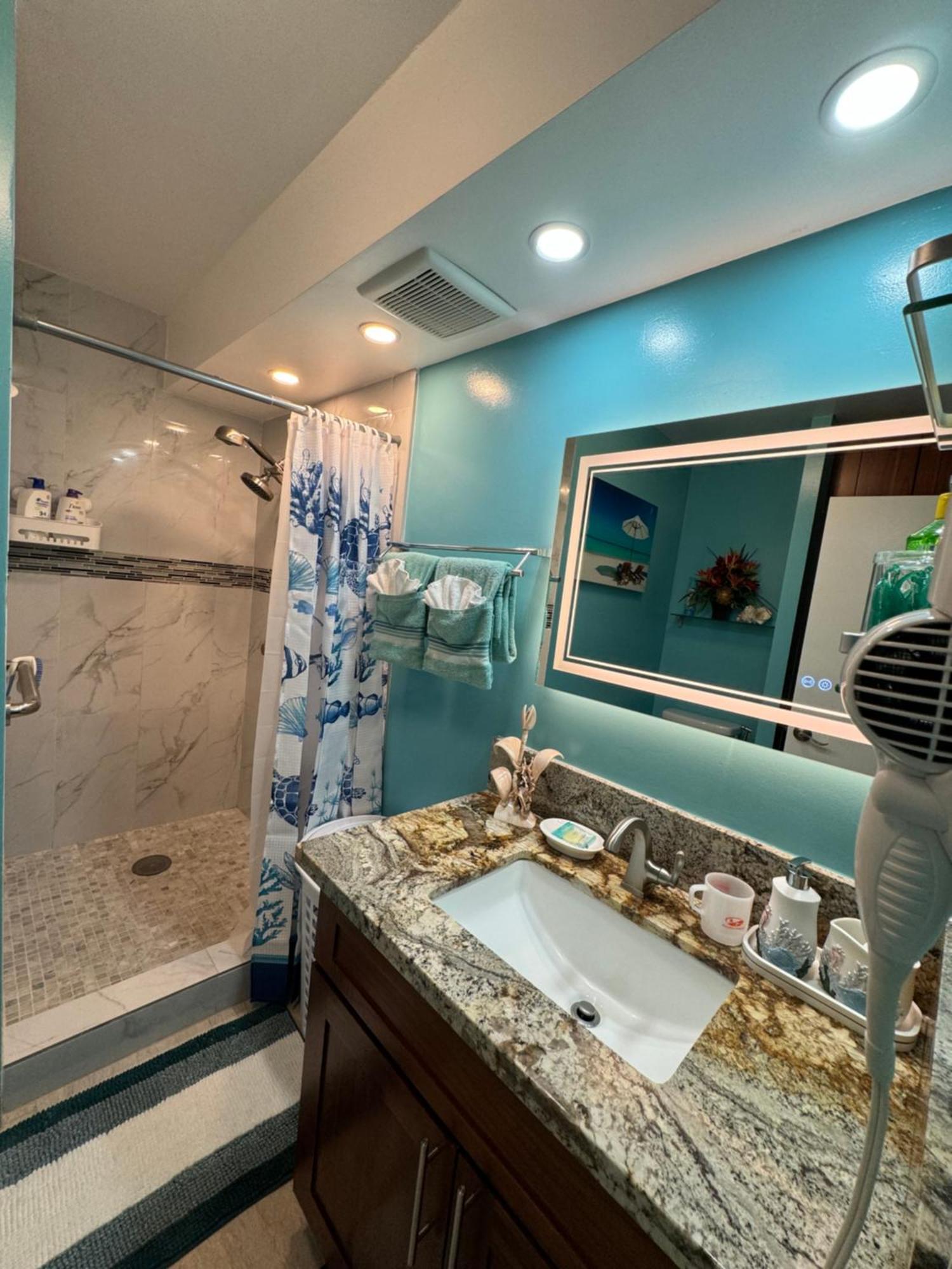 Aloha Waikiki Condo 2Beds, 2Baths, Free Parking. 檀香山 外观 照片