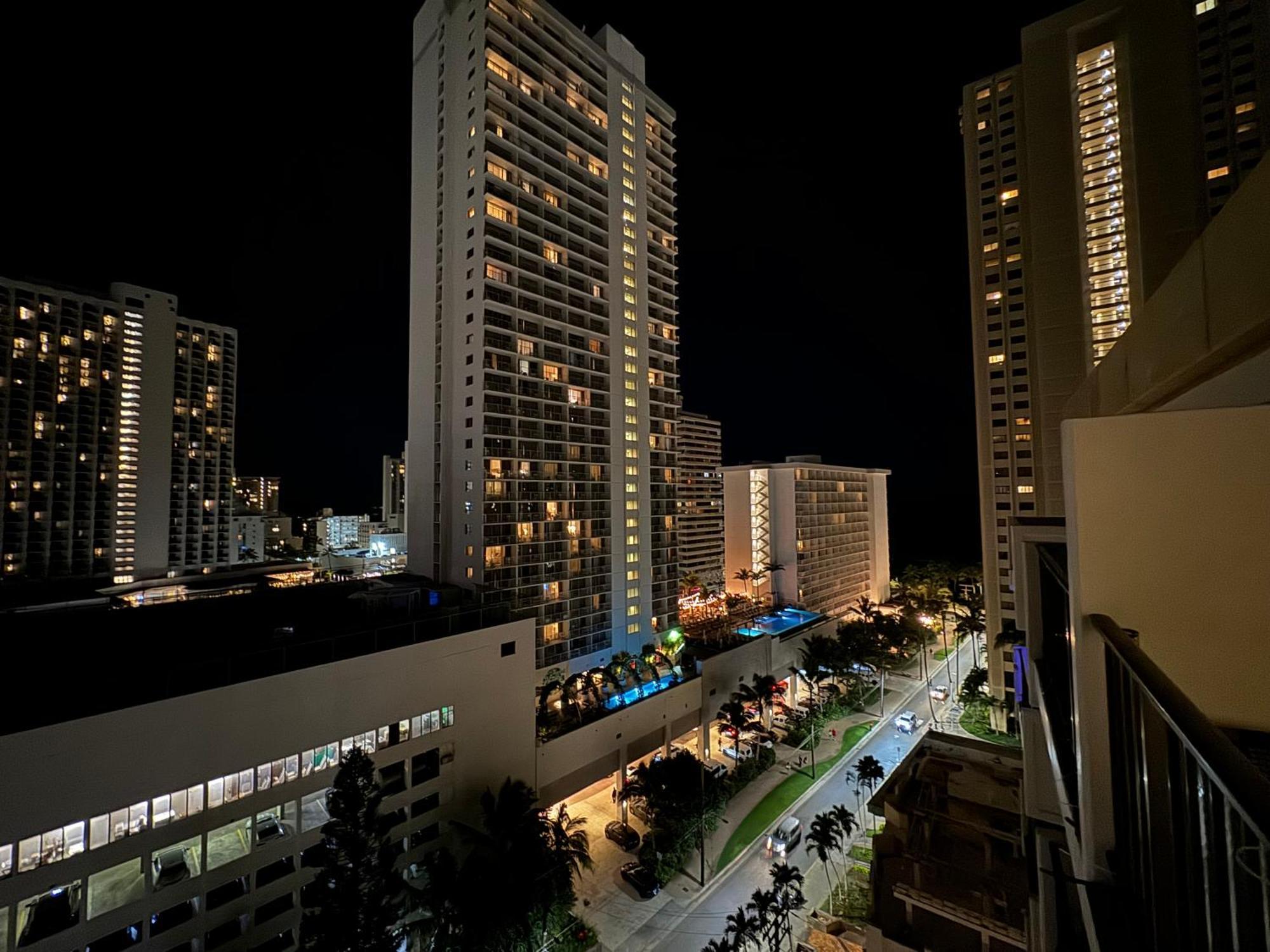 Aloha Waikiki Condo 2Beds, 2Baths, Free Parking. 檀香山 外观 照片